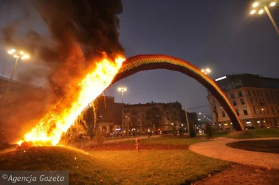 a.....k - Moja ma ciut więcej barw