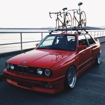 GodSafeTheQueen - #slodkijezu #rower #szosa #carboners #motoryzacja #garazmarzen #bmw...