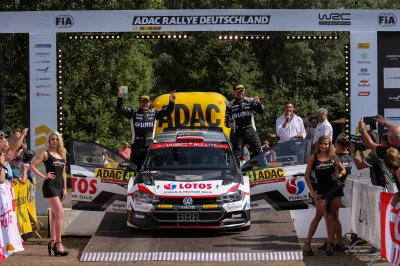KajetanKajetanowicz - Kochani, dzięki za Wasz doping! Mamy podium w kategorii WRC2 Ra...
