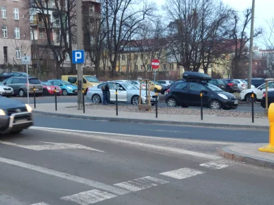 niwer - Gdybyście się zastanawiali jak wykorzystywane są nieoznakowane policyjne BMW ...