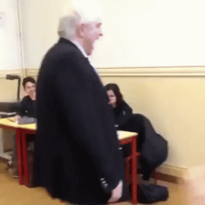 keyah - Profesor śmieszek ( ͡° ͜ʖ ͡°)

#studbaza #heheszki #humor #gif #bekazrozowy...