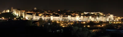 adzik7 - Mury obronne w mieście Avila, Hiszpania

Najbardziej charakterystyczną i r...