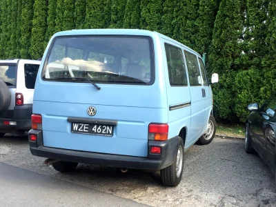 manyec - #vw #t4 w tym stanie i to na #czarneblachy to jeden z bielszych kruków. 

...