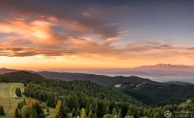 KamilZmc - Poranek światłem malowany.
Panorama złożona z 2 poziomych ekspozycji.
Niko...