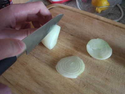 litosciwy - Kolega właśnie zaczął kroić cebulę.
#piekloperfekcjonistow
