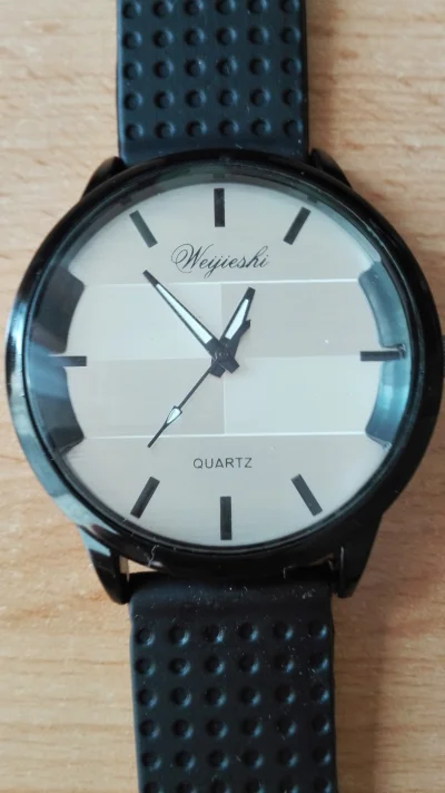 macq19 - @mas1o: zegarek kosztował dokałdnie 12,71 PLN