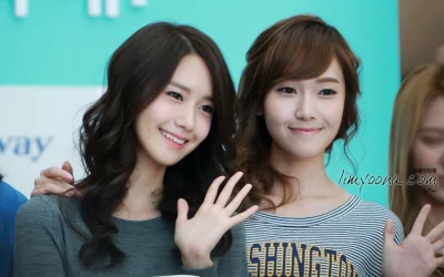 g.....2 - #koreankanadziendobry #snsd #yoona #jessica #kpop