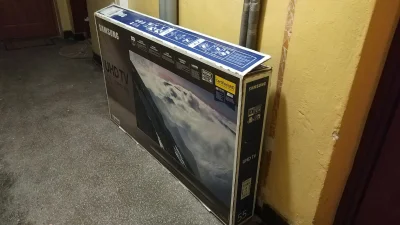 Niebadzsmokiem - Kupiłem sobie nowy TV. Dobrze to robię?
#heheszki #polak
