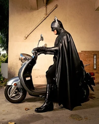 STRawny - @Czopelka: faktycznie Bat-Vespa by rozwiązała sprawę ( ͡° ͜ʖ ͡°)