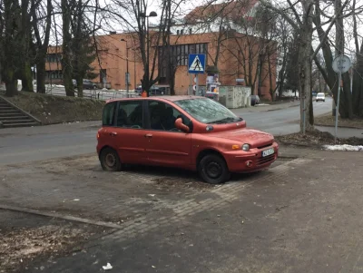 ncpnc - A pare godzin wczesniej... nikt jej nie kochał :(