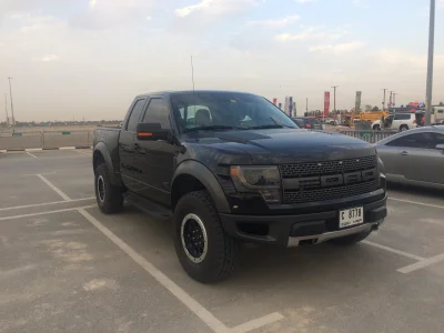 j.....n - #carspotting #carboners 

Ford F-150 Raptor

Na żywo robi wrażenie... smok,...