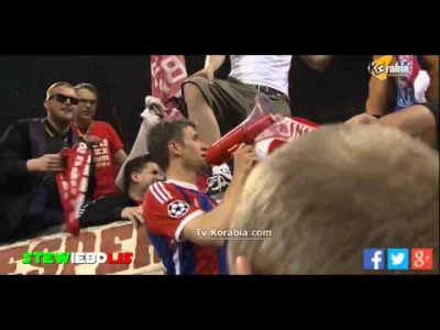 Minieri - @futbolove: Mega to jest Muller po meczu :)