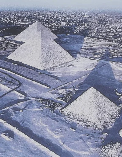 biuna - #piramidy #fotografia #snieg #zima #egipt