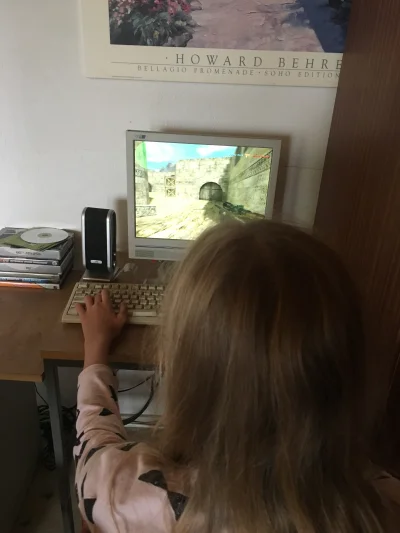 d.....1 - Narazie siostra lvl 11 to pokazałem jej CSa, jak będzie lvl 16 to pozna co ...