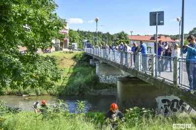 jax2020 - PRO-TIP: Jeżeli chcecie ze sobą skończyć, nie próbujcie na takim moście.
M...