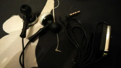 Raadoslaw - Uwaga, pewnie wielu z was się zastanawia jak będą wyglądać słuchawki w pr...