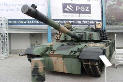 Redaktor_Naczelny - Czołgi rodziny T-72 - życie wewnętrzne.
Dzięki uprzejmości Bumar...