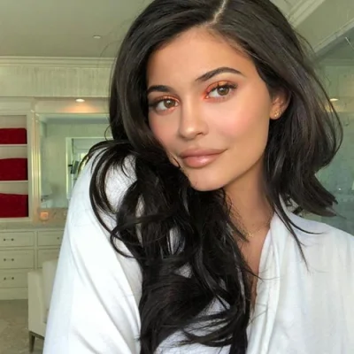 bi-tek - @brondrzejforever: 3 kliki i masz wiecej, nie wiem kto się łapie na takie za...