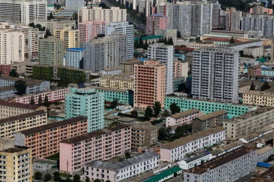 D.....B - #koreapolnocna #pyongyang #betonowylas #cityporn ( ͡º ͜ʖ͡º)