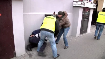 fiveoglock - Nie bolało NSZZ, jak 11 listopada 2011 postępowali jak bandyci działając...