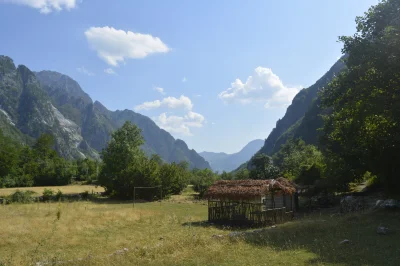 Hake - Theth, Albania
Zdjecie moje, calkiem amatorsko.
Robione w sierpniu
#fotogra...