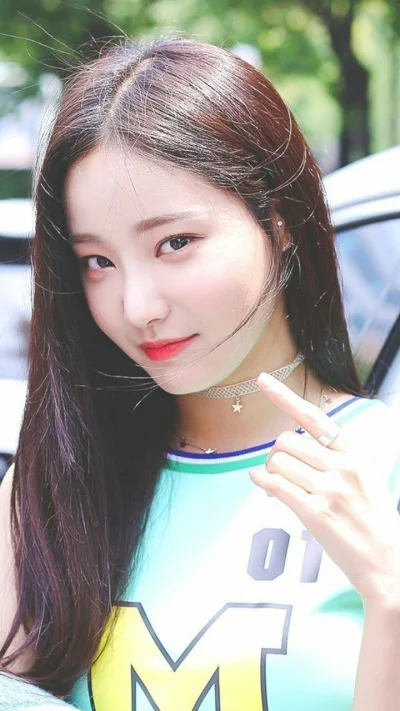 M.....m - #yeonwoo #momoland #koreanka #azjatki #ladnapani