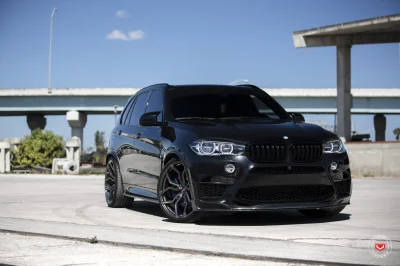 s.....r - #strumiencarboners
#carboners #motoryzacja #samochody #germancars #bmw #x5...