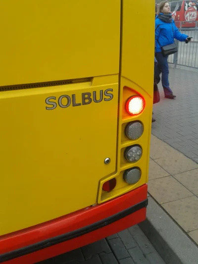 bertexon - Solbus autobusy miejskie bez płomieni.

@Solgaz pozwijcie ich!

#solbus #s...