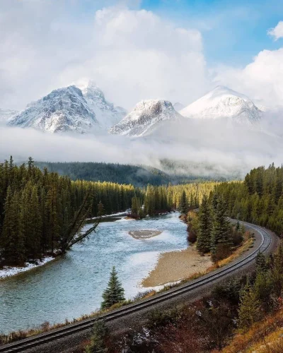 b.....g - Banff National Park - Alberta, Kanada

#kanada #earthporn #gory #kolej