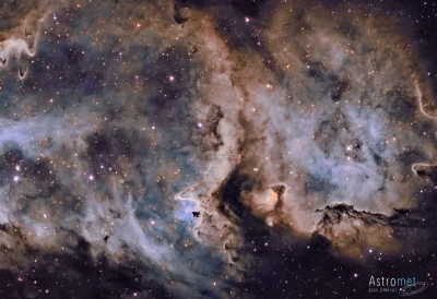 s.....w - Mgławica Dusza - miejsce narodzin masywnych gwiazd z pyłu i gazu wirującego...