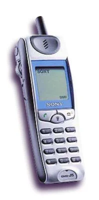 hazawwin - Mircy jaki był wasz pierwszy telefon komórkowy? 
Ja dostałam Sony J5 za ś...