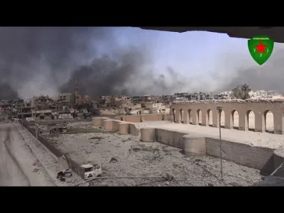 matador74 - Ruiny Rakki + 2 panie z YPJ + smętna muza

#syria
#syryjskikacikmuzycz...