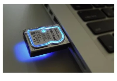 chato - #gadget: Mini Hard Disk 8GB #usb 2.0 Flash Drive => http://www.amazon.com/gp/...