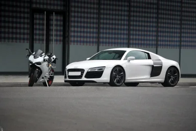 elvisiako - #gsautorsko - fotografuję motoryzację i nie tylko

Audi R8 & Ducati Pan...