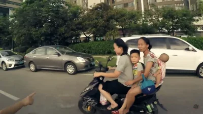 RodowitySloik - Chiny, Hong Kong #heheszki #motoryzacja #truestory