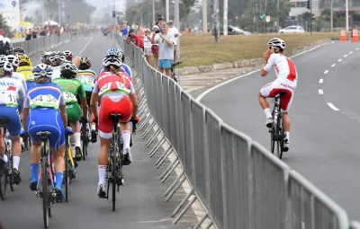jmtbcw - Kwiatkowski dopinguje Niewiadomą na trasie w Rio #zdjecie #kolarstwo