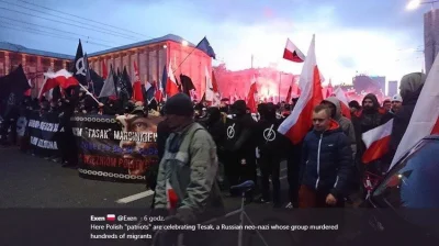 prawarekasorosa - Niemalże można dostrzec uśmiechnięte matki z dziećmi stojące za ban...