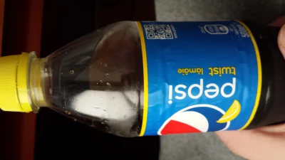 obuniem - PACZCIE CO DOSTALEM W #zabka
Pepsi Twist is back!
#pepsi #picko moze #phaxi...