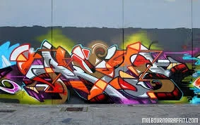 j.....k - @gwynebleid: GRAFFITI