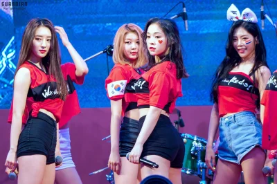 XKHYCCB2dX - #sua #dami #gahyeon #gahyeon #dreamcatcher
#koreanka