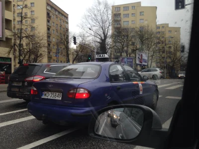 m.....x - @Niechcemale_muszem: oglądnij sobie te, co stoją bliżej Jerozolimskich na d...