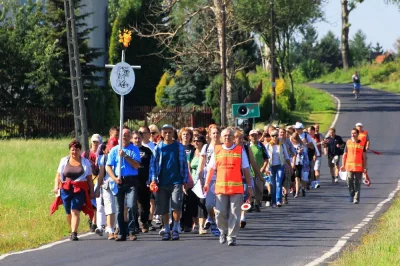 rss - Ej, #4konserwy! Nadal śmiejemy się z uwalonych błotem brudasów, którzy drą gęby...