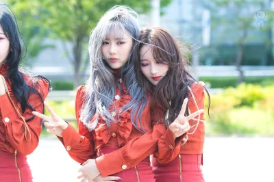 XKHYCCB2dX - #yoohyeon #siyeon #dreamcatcher 
#koreanka