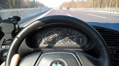 bidzej - #bmw e36 320i całkiem po 20 latach od wyjazdu z fabryki nadal całkiem dobrze...