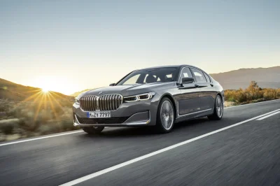 motaboy - To nowe BMW jest całkiem podobne do Volvo S90, prawda? :-)

https://motor...