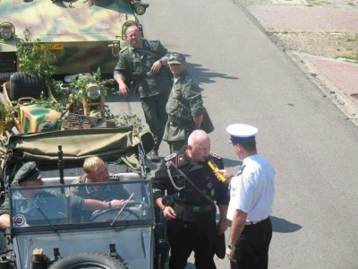 nekropolo- - Kiedy Blitzkrieg nie wypalił bo Hans pod Radomiem musiał dmuchać w balon...