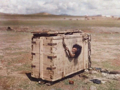 s.....w - Kobieta skazana na śmierć przez zagłodzenie, Mongolia, okolice 1913 roku.
#...