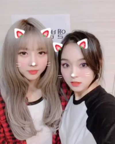 XKHYCCB2dX - #yoohyeon #gahyeon #dreamcatcher 
#koreanka