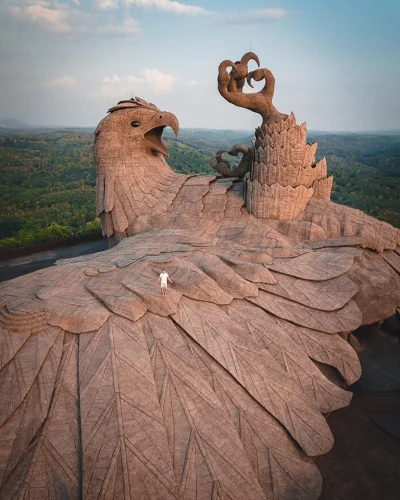 Pani_Asia - Jatayu Earth’s Center, India 

#indie #earthporn #azylboners #estetyczn...