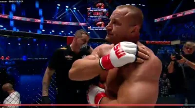 olesiu - KURŁA NIE W SZCZEPIONKE

#ksw #pudzian